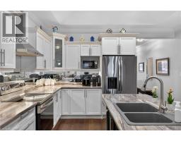 36 BANKS Street - 10