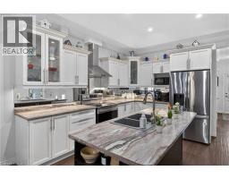 36 BANKS Street - 11