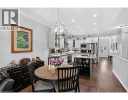 36 BANKS Street - 15