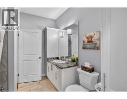 36 BANKS Street - 23