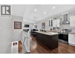 36 BANKS Street - 26