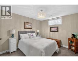 36 BANKS Street - 35