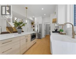 30 MANLEY Street - 13