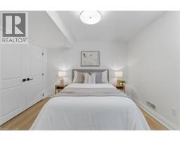 30 MANLEY Street - 34