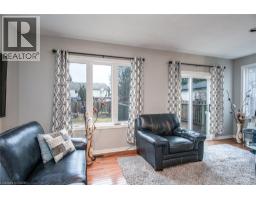 236 DARTMOOR Crescent - 14