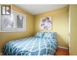 236 DARTMOOR Crescent - 32