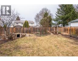 236 DARTMOOR Crescent - 7