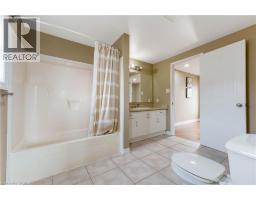 135 VERONICA Drive - 20