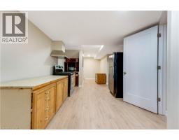 135 VERONICA Drive - 31