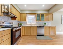 135 VERONICA Drive - 5