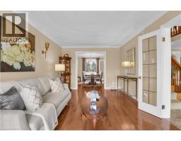 228 MICHENER Crescent - 14