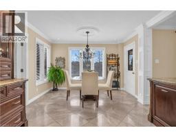 228 MICHENER Crescent - 19