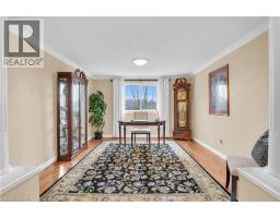 228 MICHENER Crescent - 22