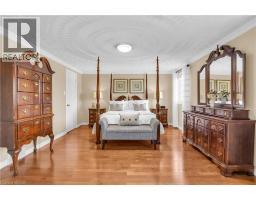 228 MICHENER Crescent - 25