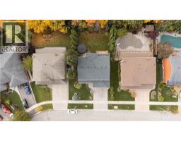 228 MICHENER Crescent - 49