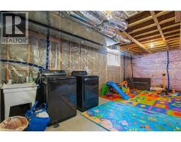 581 BENNINGER Drive - 25