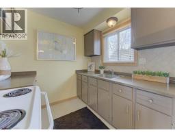 53 WINTER Avenue - 12