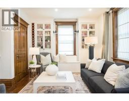 207 WATERLOO Street N - 10