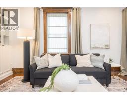 207 WATERLOO Street N - 11