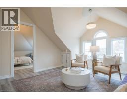 207 WATERLOO Street N - 34