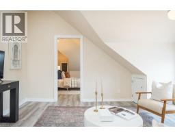 207 WATERLOO Street N - 39