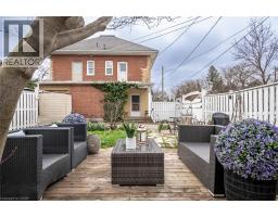 207 WATERLOO Street N - 40