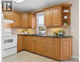 492 EPHRAIM Street - 22