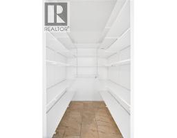 492 EPHRAIM Street - 24