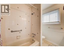 53 GREENOCK Drive - 23