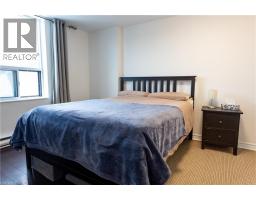 55 GREEN VALLEY Drive UnitNo. 1002 - 16