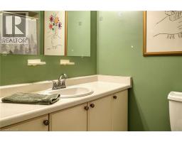 44 BRECKENRIDGE Drive - 17