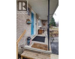 44 BRECKENRIDGE Drive - 5