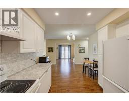 20 EDWIN Crescent - 23