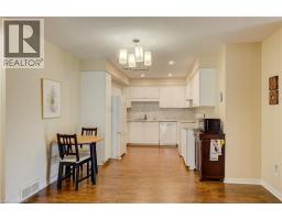 20 EDWIN Crescent - 4