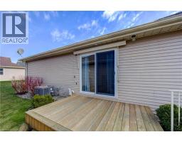 20 EDWIN Crescent - 50