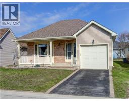 20 EDWIN Crescent - 6