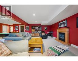 285 DEER RIDGE Drive - 33