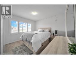 19 RICHARD WILLIAM Drive - 34