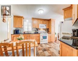 21 FAIRVIEW Crescent - 14