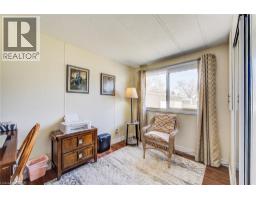 21 FAIRVIEW Crescent - 24