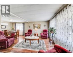 21 FAIRVIEW Crescent - 6