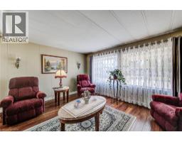 21 FAIRVIEW Crescent - 7