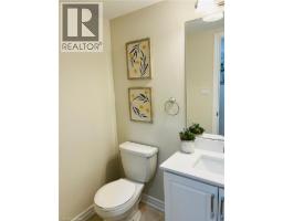 570 LINDEN Drive UnitNo. 3 - 21