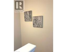 570 LINDEN Drive UnitNo. 3 - 22