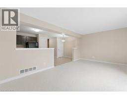 70 CURZON Crescent - 15