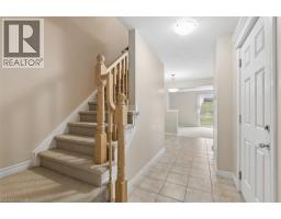 70 CURZON Crescent - 6