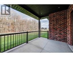 27 TUPELO Crescent - 37