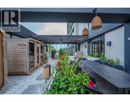 741 KING Street W UnitNo. 501 - 41