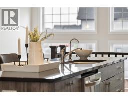 54 BANK SWALLOW Crescent - 21