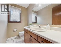 605 STONEBURY Crescent - 19